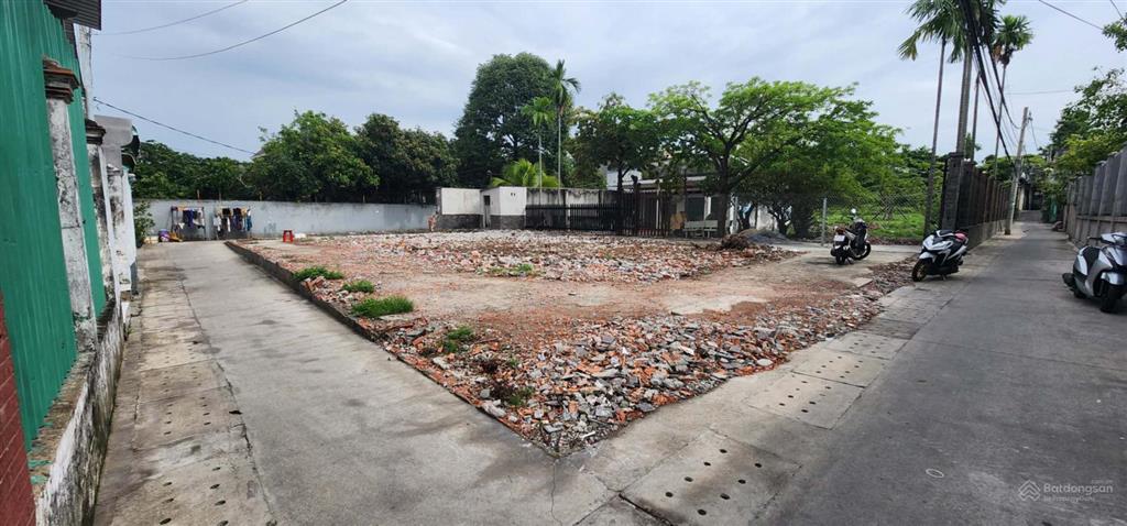Nhà chánh nghĩa, đường thích quảng đức