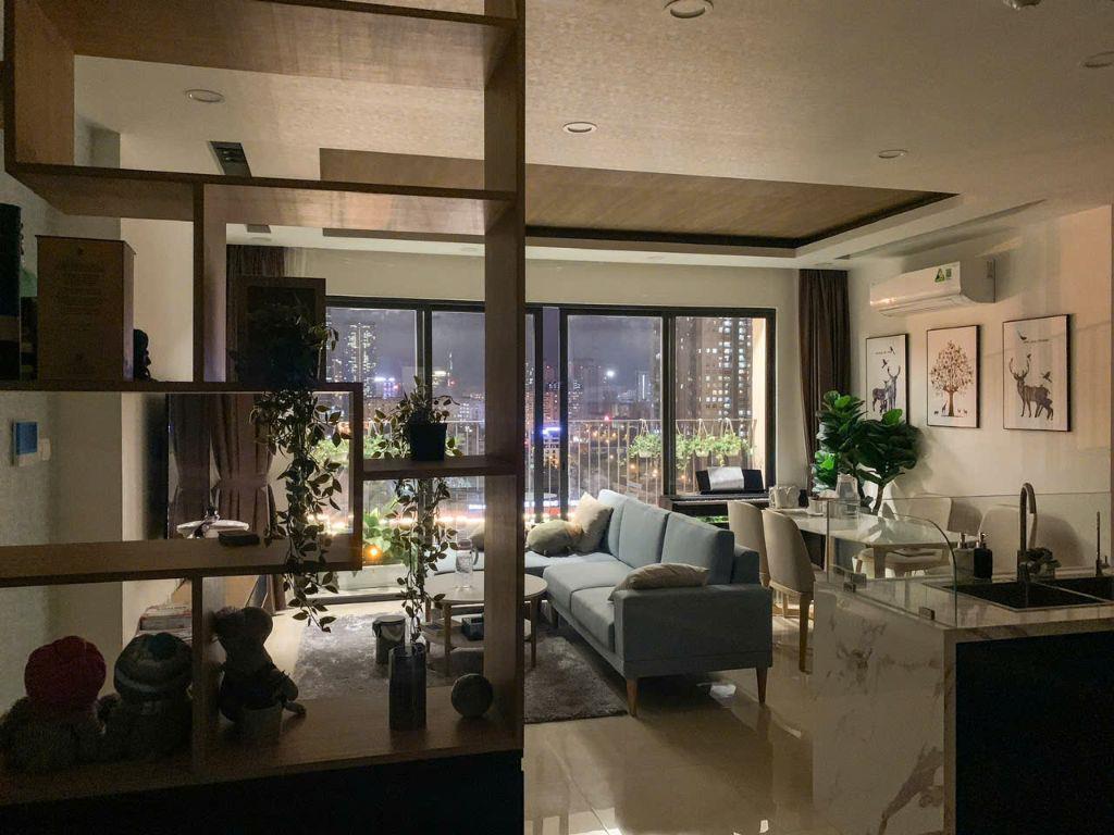 TẠI Vinhomes D'capitale - gửi bán cănho 3PN 2WC 93m2 cực đẹp - giá sốc 11.8 tỷ