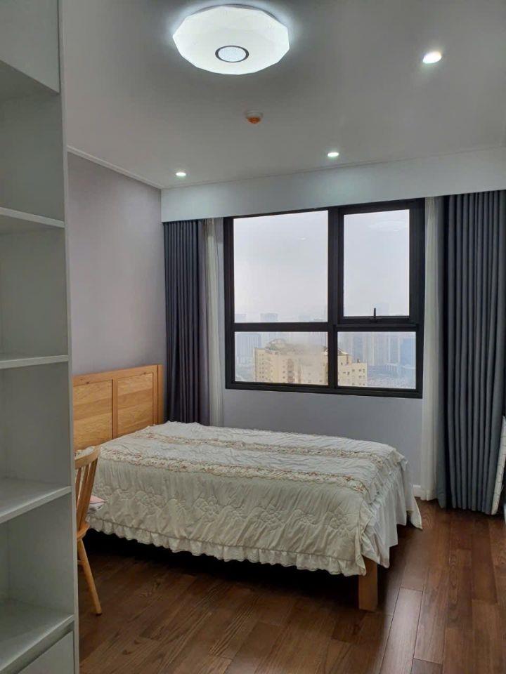 Chính chủ bán căn hộ Vinhomes D'capitale, giá thỏa thuận, 83m2, đầy đủ nội thất 