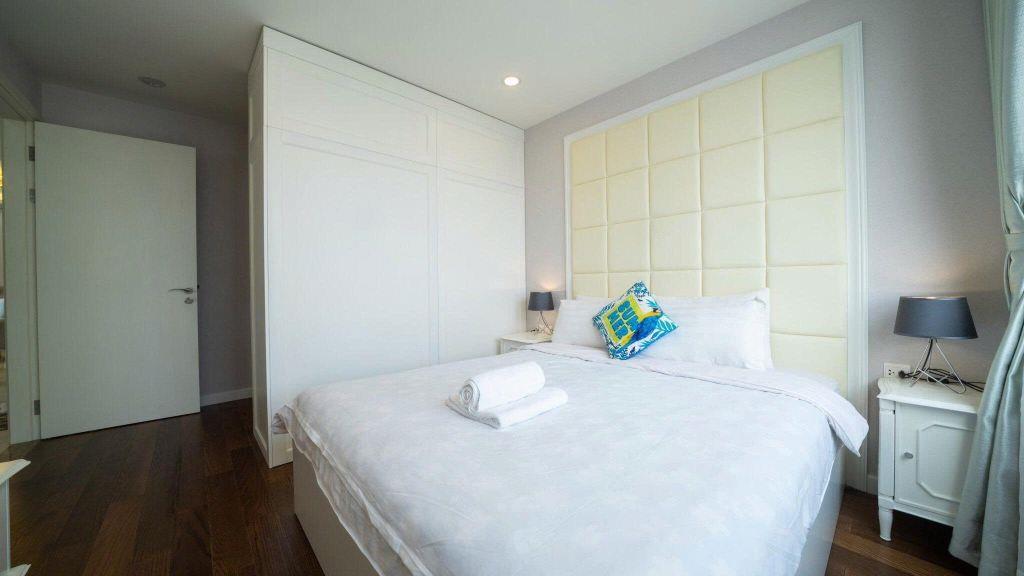 CHUYỂN NHƯỢNG sớm căn 3Pn 95m2 view hồ trực diện tại Vinhomes D'capitale/ C6/ 12 tỷ