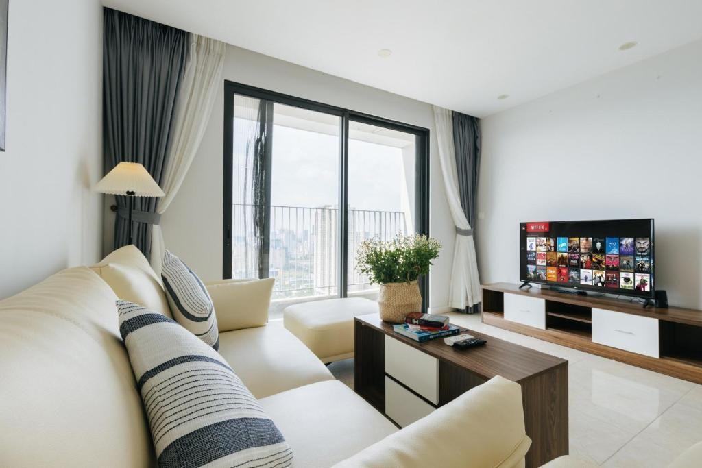 VINHOMES D'CAPITALE cần bán căn 2Pn view hồ 72m2 - chốt chỉ nhỉnh 8 tỷ