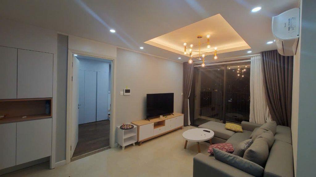 Bán Căn hộ 2Pn Vinhomes D'capitale 83m2/ C6 view hồ giá chỉ 10.x tỷ