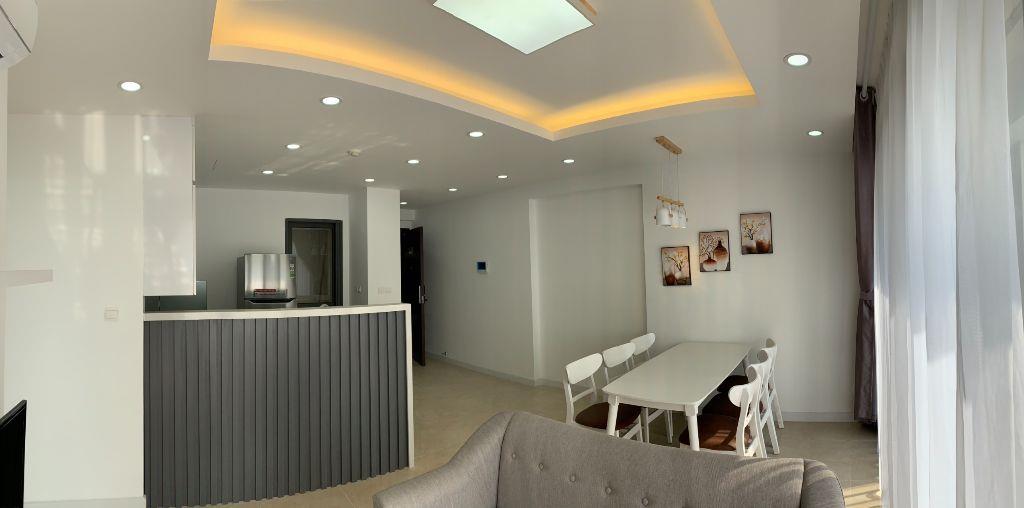 Căn 2PN 83m2 - Tòa C6 - View trực diện Hồ Thanh Xuân tại Vinhomes D'capitale/ 9.x tỷ