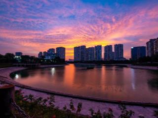 án căn 3 ngủ 110m2 tầng trung Vinhomes D'capitale - giá chỉ 10 tỷ - CĂN GÓC