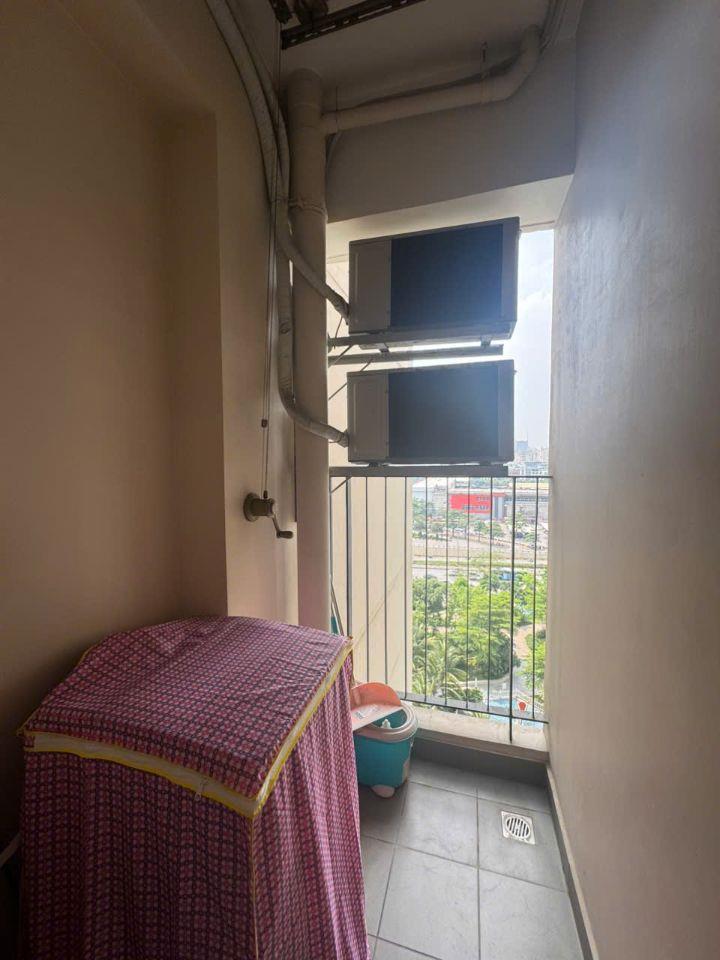 Bán căn hộ 2PN tòa C6 Vinhomes D'Capitale Trần Duy Hưng - 83m2 bc Đông Nam - 9.x tỷ