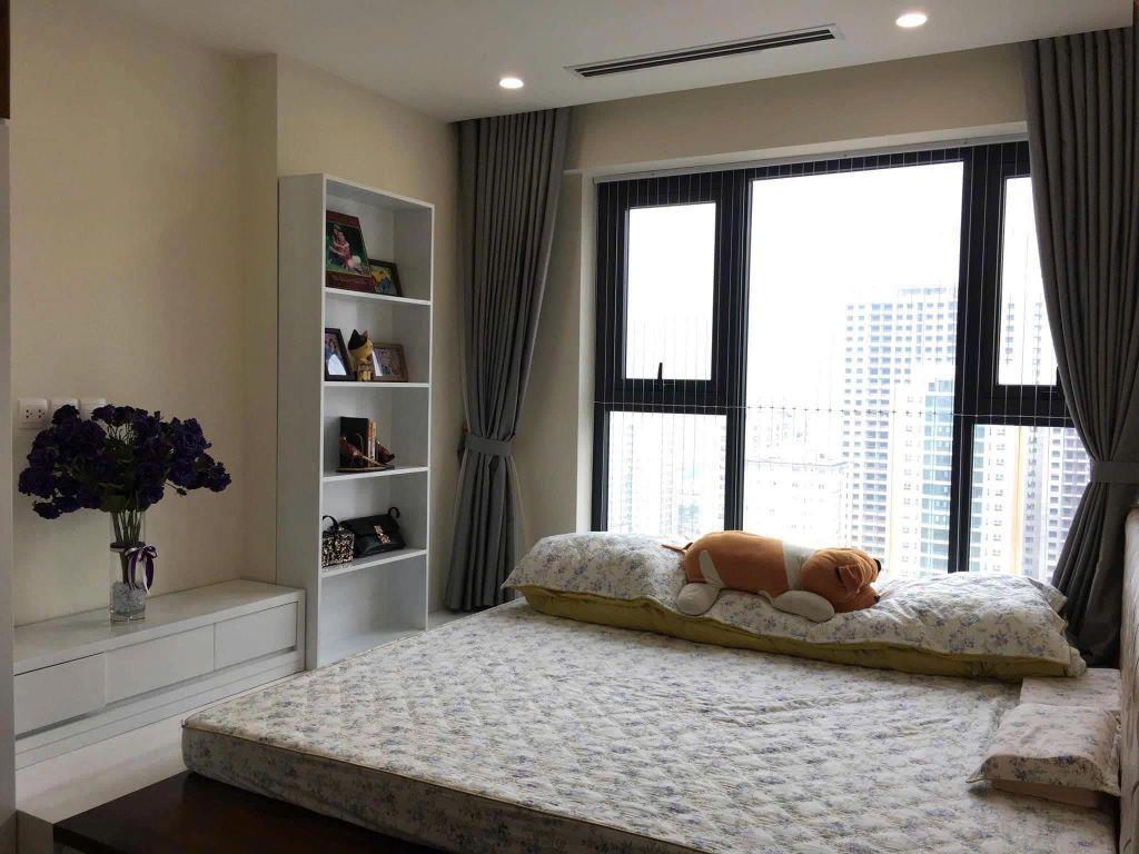 Bán căn hộ tại Imperia Garden: 69m2  - 2PN thoáng sáng, view hồ bơi giá 7 tỷ
