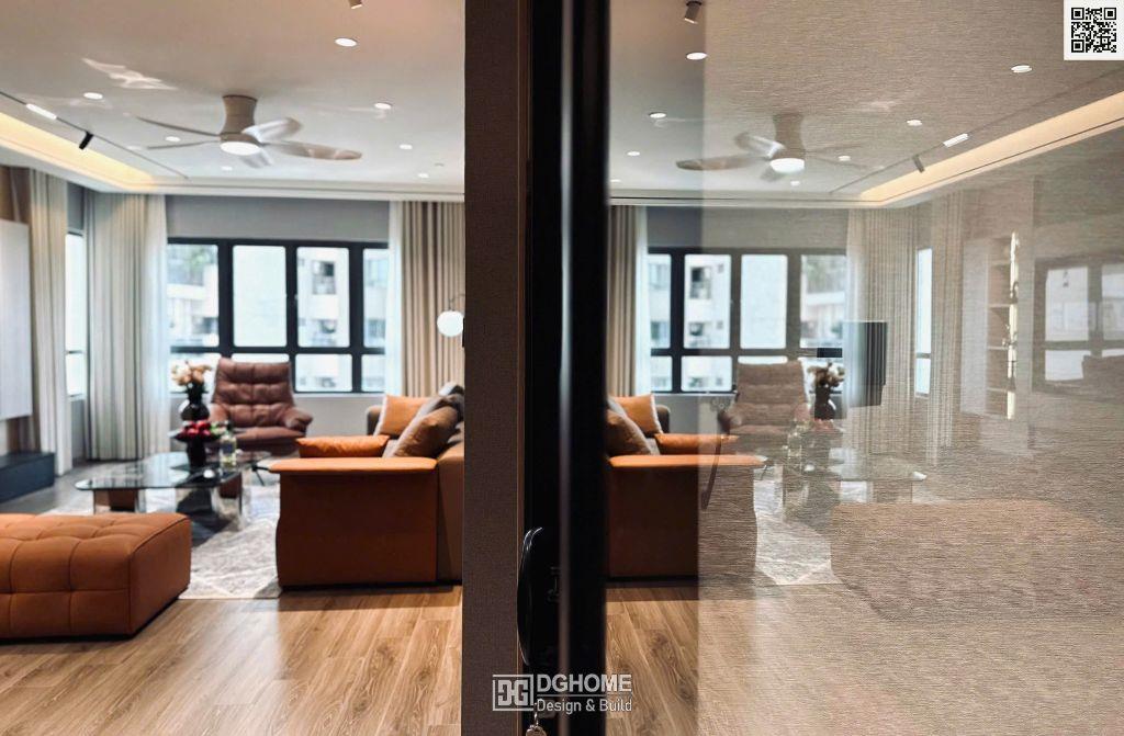 Bán gấp căn 3PN tại Mulberry Lane: DT 124m2, tầng trung, full đồ giá chỉ 8.1 tỷ