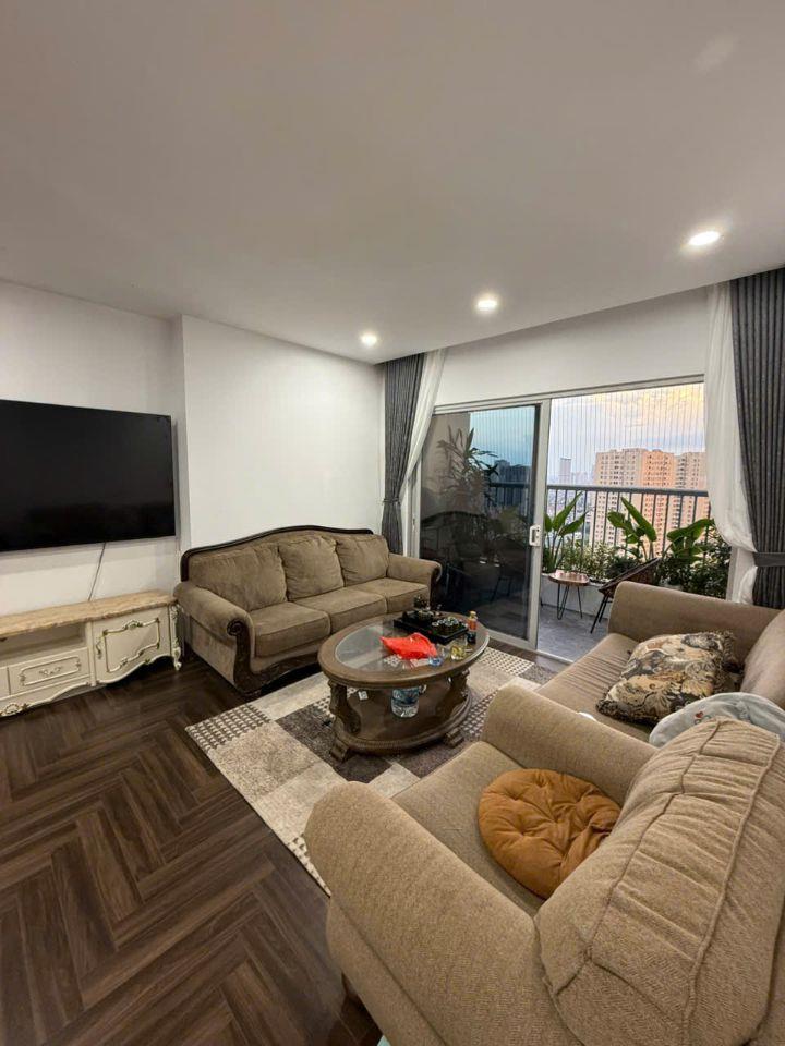 Bán căn 3 ngủ 103m2 tầng trung view Tố hữu cần bán SỚM tại Ecolife Capitol A2, SHLD 8.x tỷ