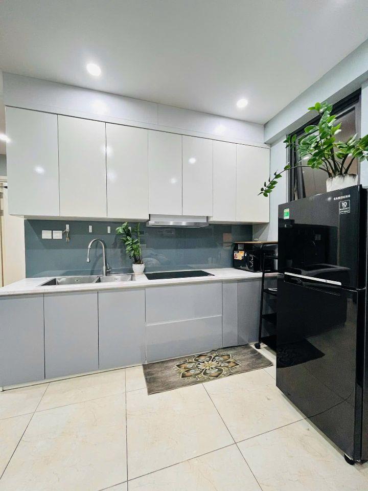 BÁN CĂN 2PN Vinhomes D'capitale - TÒA C3 đẹp bc Đông Nam full đồ giá 8.9 tỷ