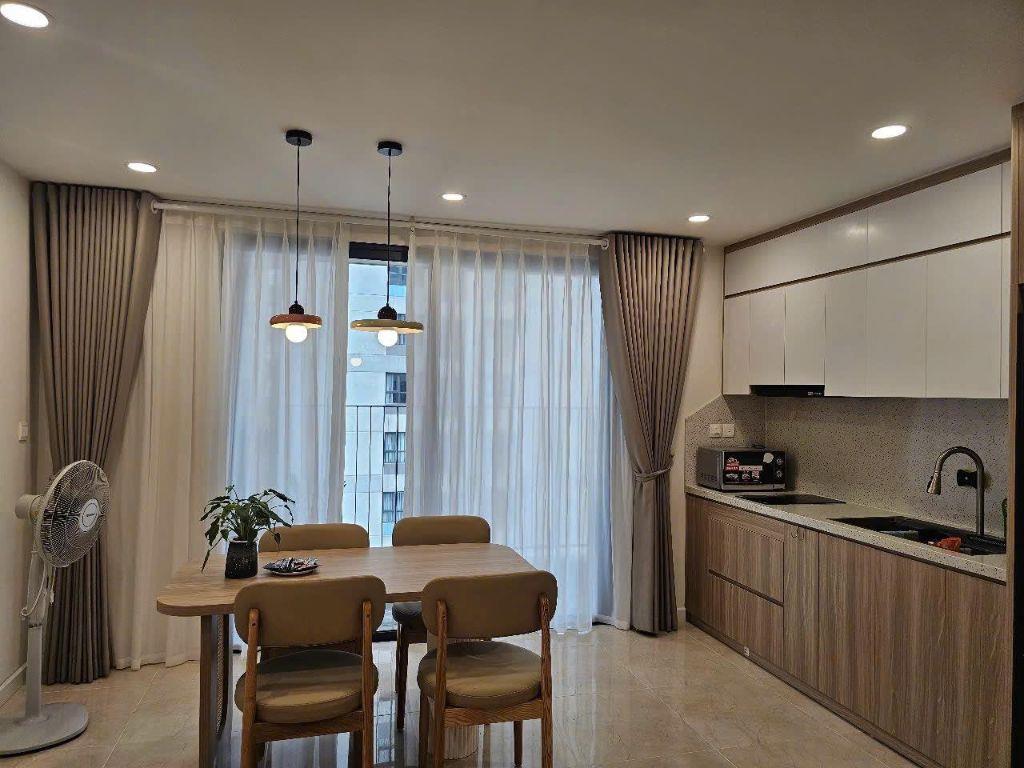 STUDIO tòa C2 39m2 giá tốt nhất Vinhomes D'Capitale - chỉ 2.9 tỷ