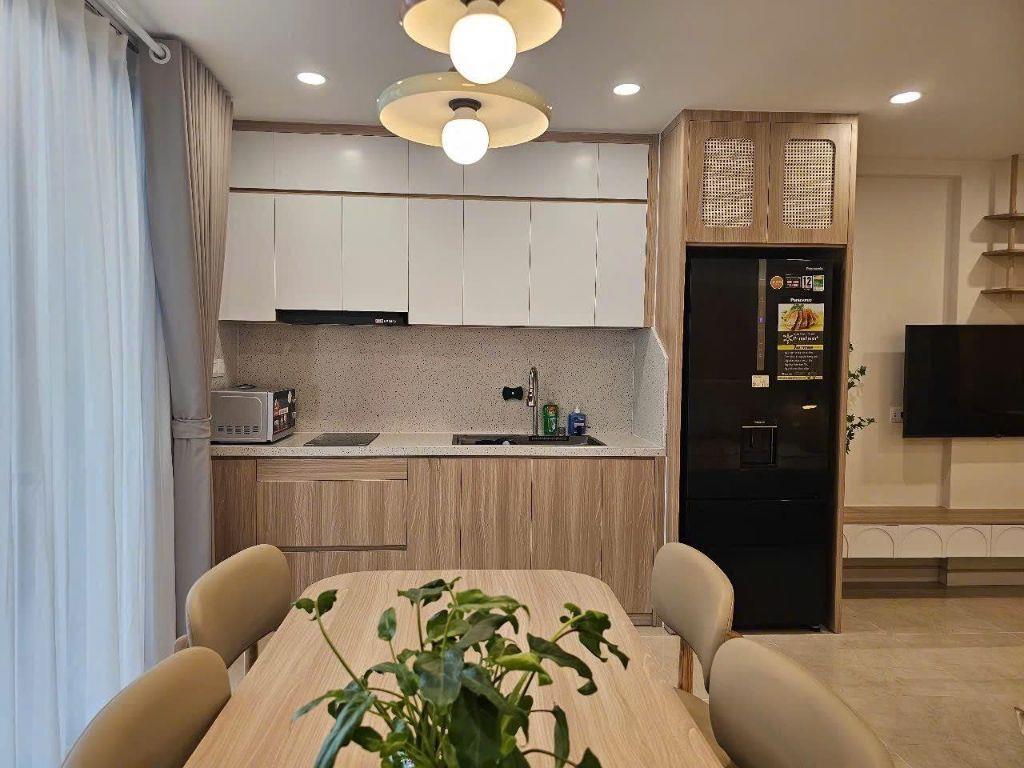 STUDIO tòa C2 39m2 giá tốt nhất Vinhomes D'Capitale - chỉ 2.9 tỷ