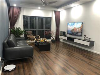 Chuyển nhượng căn hộ dt rộng tại Mulberry Lane 3PN - 137m2 view bể bơi giá  9.x tỷ