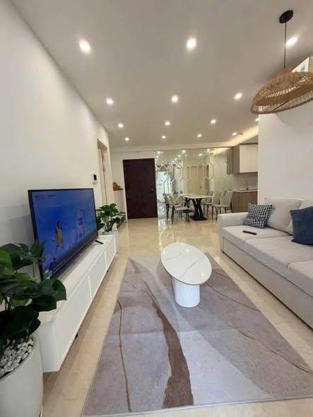 [8.7 tỷ] Gửi bán căn C6 - 2PN - 77m2 với layout thiết kế đẹp nhất Vinhomes D'capitale