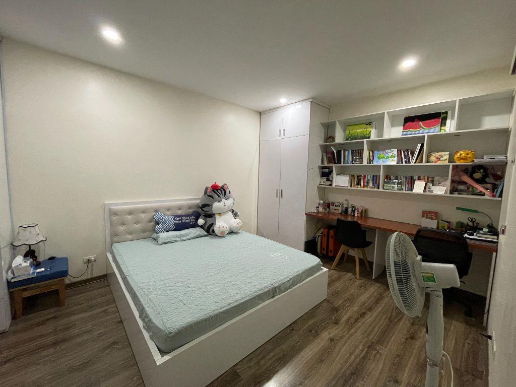 CẦN TIỀN BÁN NHANH - căn 1 ngủ 49m2 tại CC Ecolife Capitol GIÁ 4.x tỷ