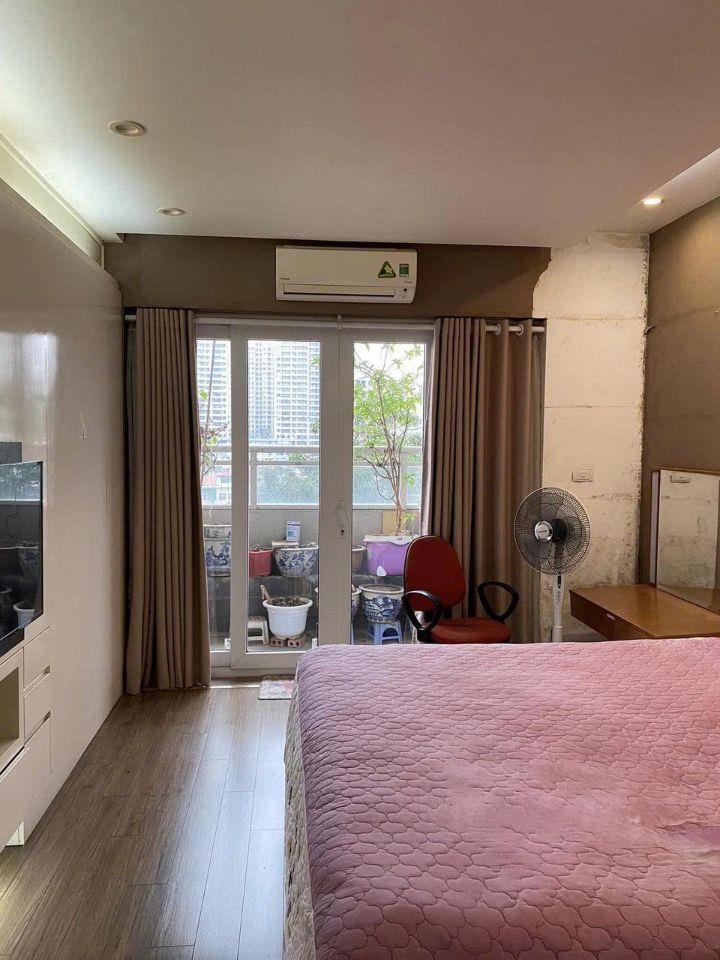 Cần bán căn 2PB 86m2 tại HAPULICO COMPLEX 17T4| ban công ĐN, view bể bơi, 7.6 tỷ