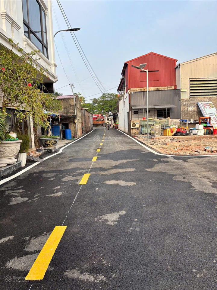 F0 trung nghĩa mặt đường nhựa 10m ngay kcn đồ sơn giá hơn 1 tỷ