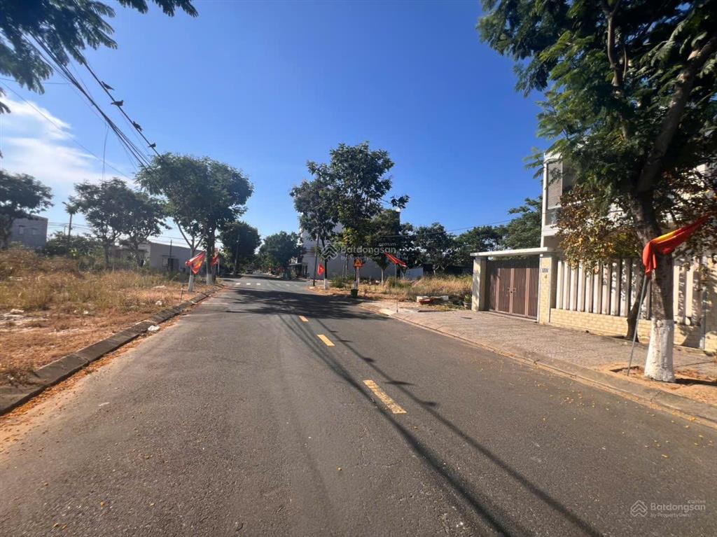 Bán đất biển tân trà đường 7m5 kim đồng, gần toà newtown diamond, ngũ hành sơn, giá rẻ 8.8 tỷ/161m2