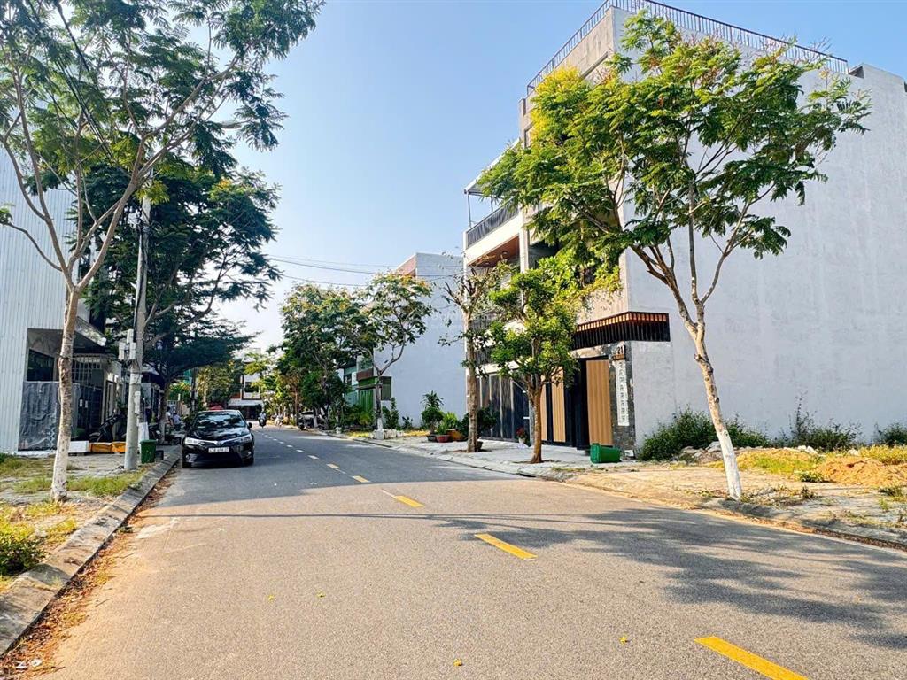 Bán đất đường 7m5 đa mặn đông 2, gần bệnh viện sản nhi, ngũ hành sơn, đà nẵng  giá rẻ 7,75 tỷ/90m2