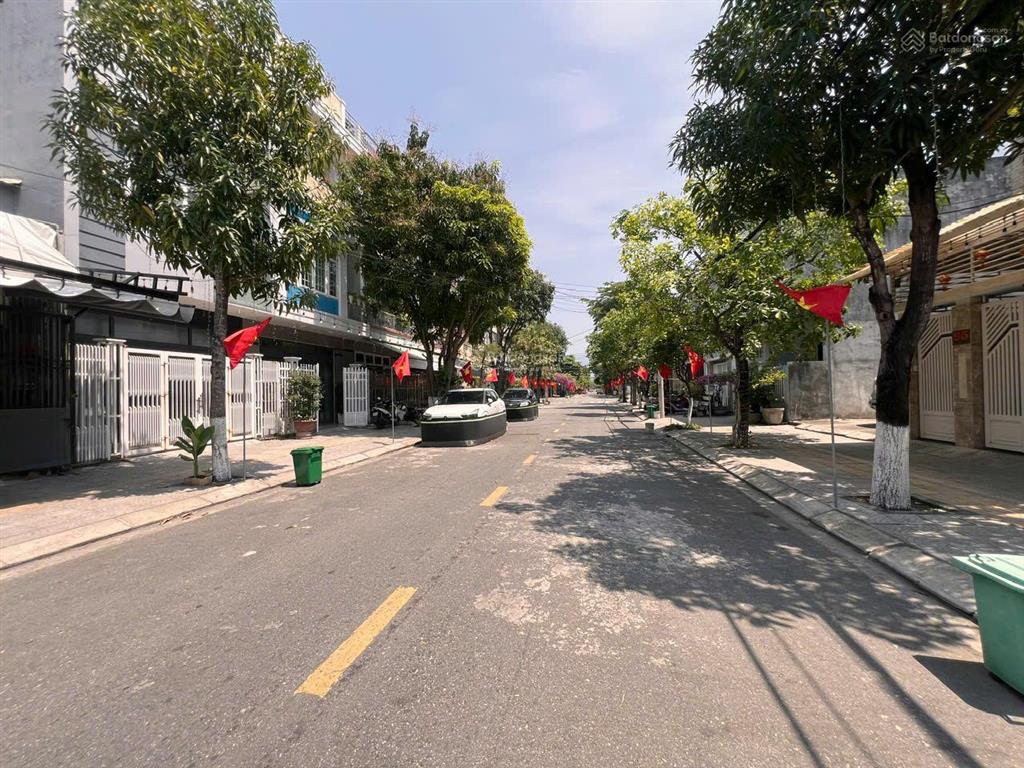 Bán lô góc 2mt đường 7m5 lê chân  hương hải thiền sư, góc ngã 4 gần sông hàn, kd tốt, sơn trà