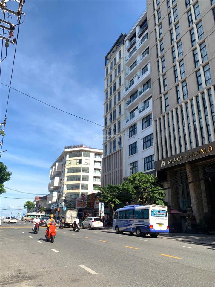 Bán nhà hàng 3 tầng đường nguyễn văn thoại,trục thông biển mỹ khê,sơn trà,giá 79,8 tỷ/196m ngang 9m