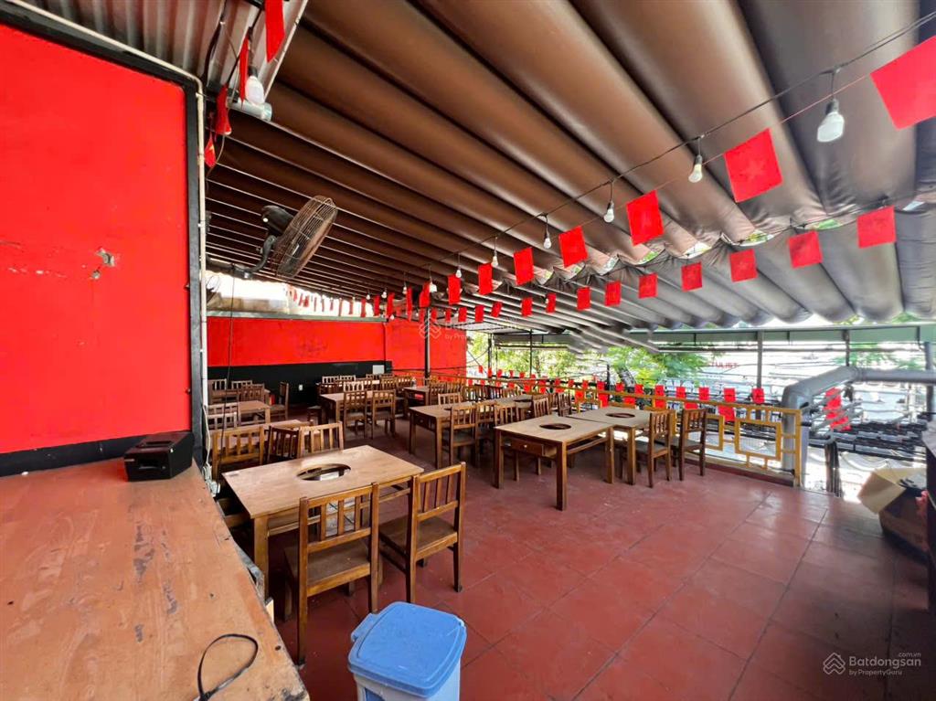 Cho thuê mbkd sẵn nhà tiền chế 2 tầng 170m ngang 10m đường 7m5 ngay phố tây an thượng  giá 50tr/th