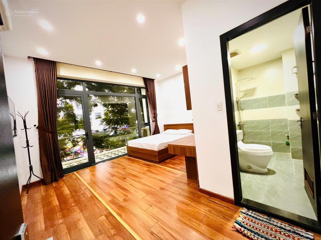 Cho thuê nhà 3,5 tầng 5pn full nt đẹp đường phan huy chú sát cầu trần thị lý, sơn trà, giá 32tr/th