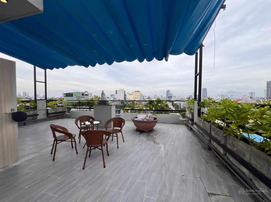 Cho thuê vila sân vườn có hồ bơi 5 tầng 6pn có thang máy 200m gần biển mỹ khê, sơn trà  giá 110tr