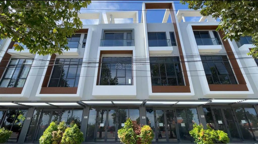 Căn shophouse mặt tiền võ nguyên giáp  dự án mũi né summerland liền kề dự án sungroup
