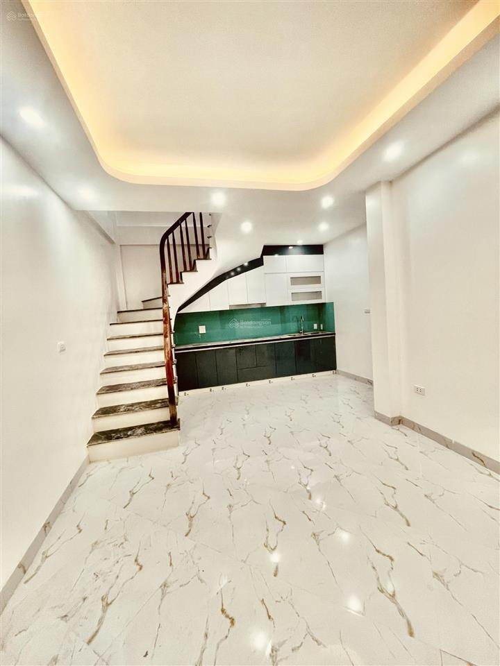 Nhà mới phố bùi xương trạch 40m2 6 tầng 7.9 tỷ khương đình, lộc xuân hạnh phúc