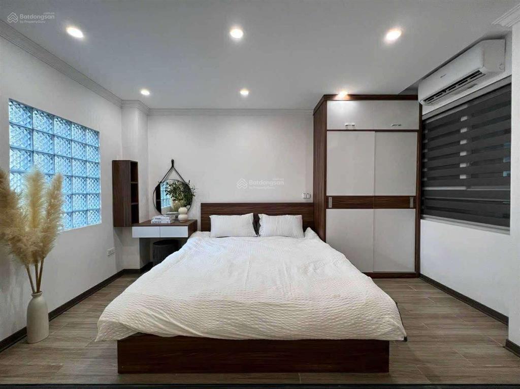 Tòa chdv 67m2 8 tầng thang máy 20 tỷ ngõ 165, lương thế vinh hà nội, dòng tiền cao, vị trí đẹp