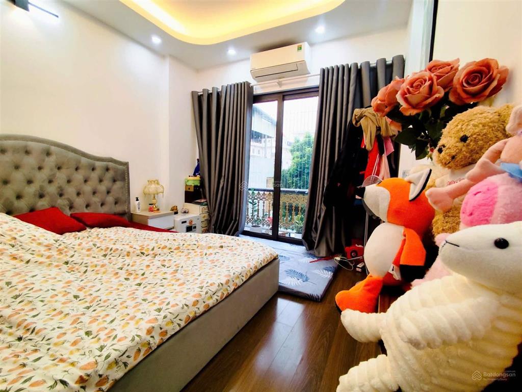 Bán chung cư mini, 33,5 tỷ, 8 tầng thang máy 100m2, ngõ 185 chùa láng, ô tô thông, giá ưu đãi