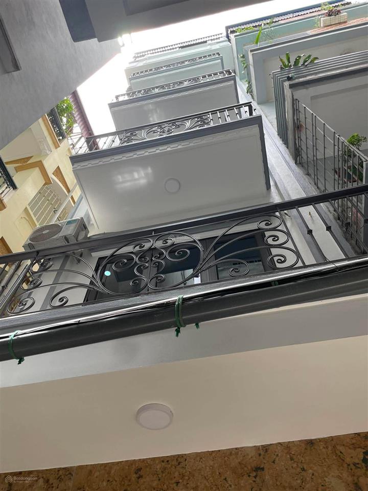 Nhà mới phố láng hạ 6 tầng thang máy 30m² giá 10,5 tỷ đống đa, an cư tận hưởng trong tầm giá