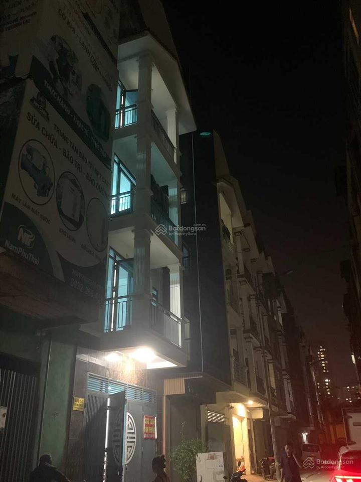 Cho thuê văn phòng rộng đẹp, nhà lk2ct6 xa la hà đông, đường rộng ô tô tránh, 3,8tr