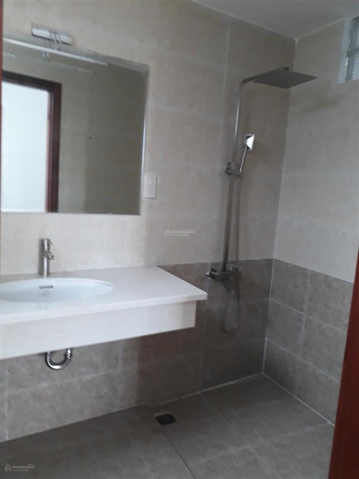 Bán nhà chính chủ hẻm xe 7 chỗ thống nhất gò vấp  dtsd 98m2, 3pn 3wc, giá 5.1 tỷ