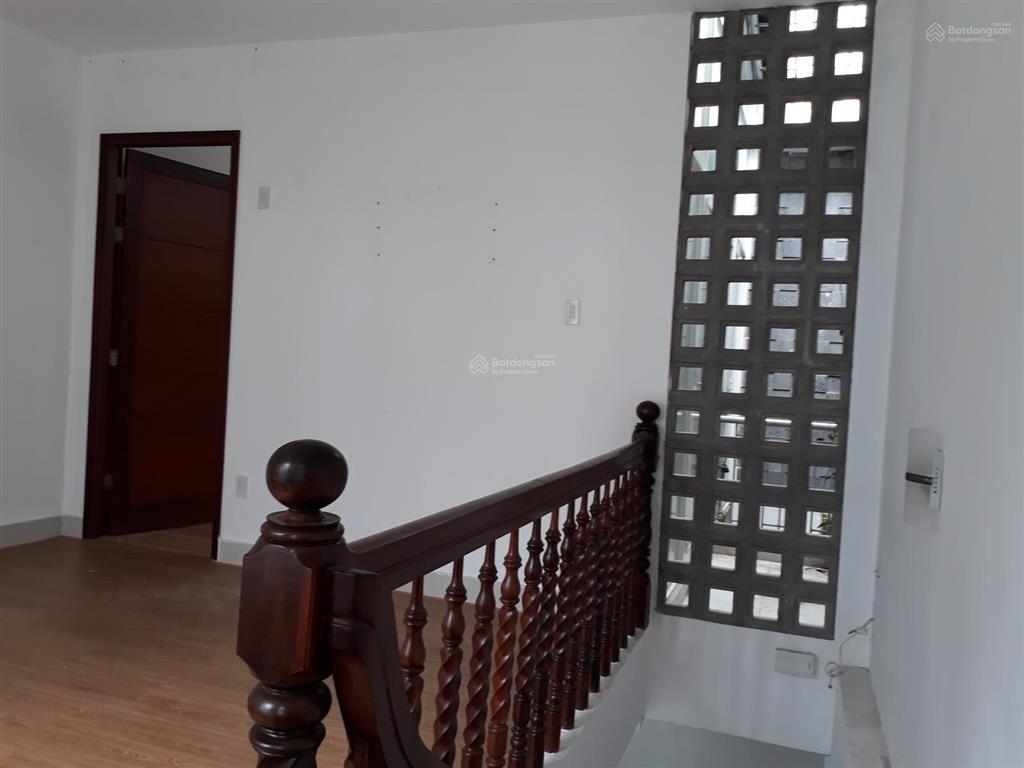 Bán nhà chính chủ hẻm xe 7 chỗ thống nhất gò vấp  dtsd 98m2, 3pn 3wc, giá 5.1 tỷ