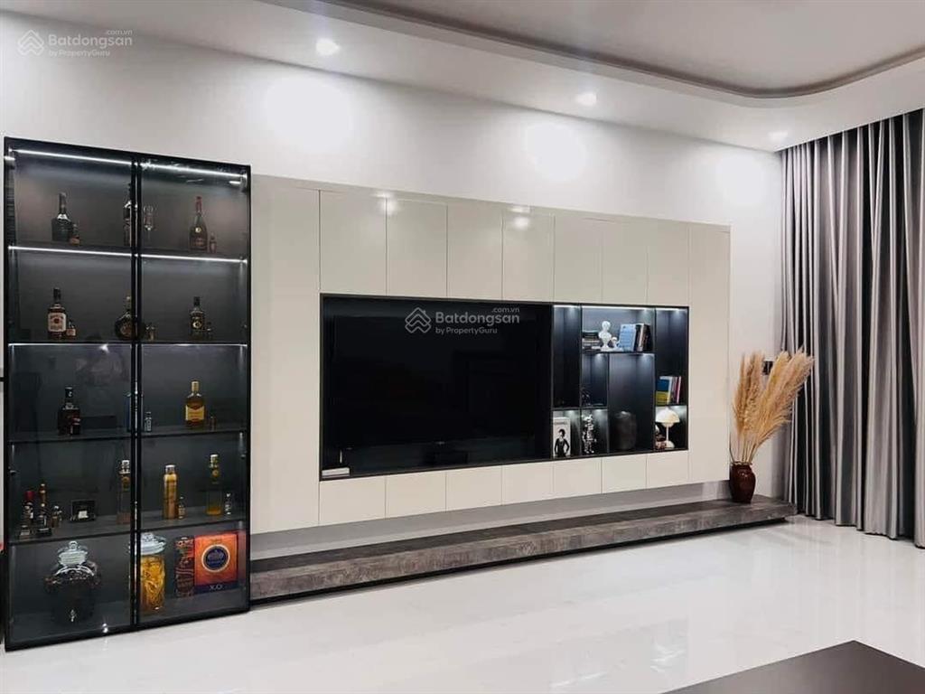 Quá đẹp  ngang to 7,5m! hxh khu hai bà trưng, tân định q1, 7,5x15m 4 tầng . chỉ 23,5 tỷ 0925 049 ***