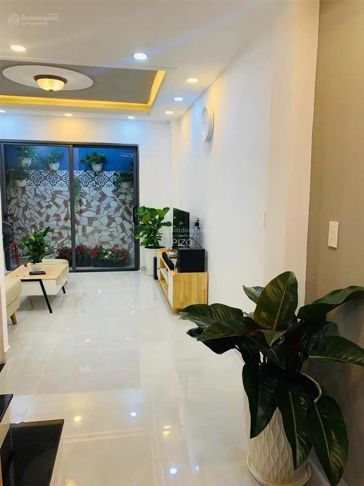 5 tầng siêu đẹp  xe hơi vào nhà trần quang khải, q1  4,1x11m (ko lộ giới) chỉ 11,8 tỷ 0925 049 ***