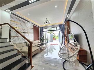 Ngang to gần 6m  hxh thích quảng đức, phú nhuận  5,8x17m, sẵn 5 tầng. chỉ 15 tỷ 0925 049 ***