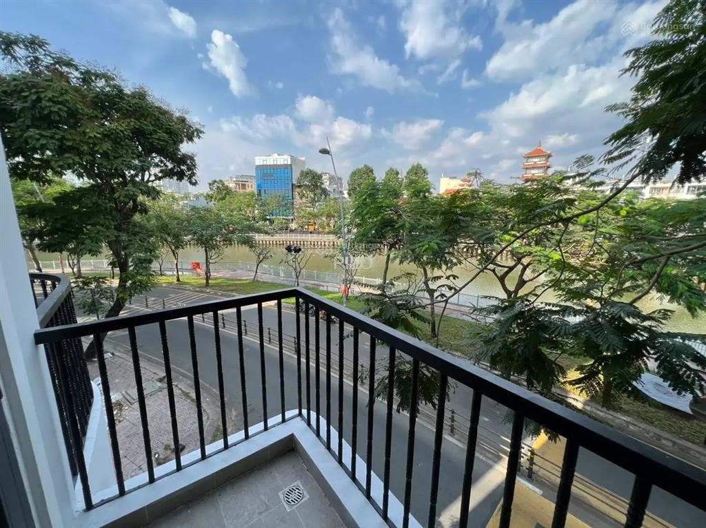 Quá hấp dẫn! nhà 6 tầng  ngang to 6m mt hoàng sa, q1  (38,5m²), cho thuê 50tr/th. chỉ 13,2 tỷ