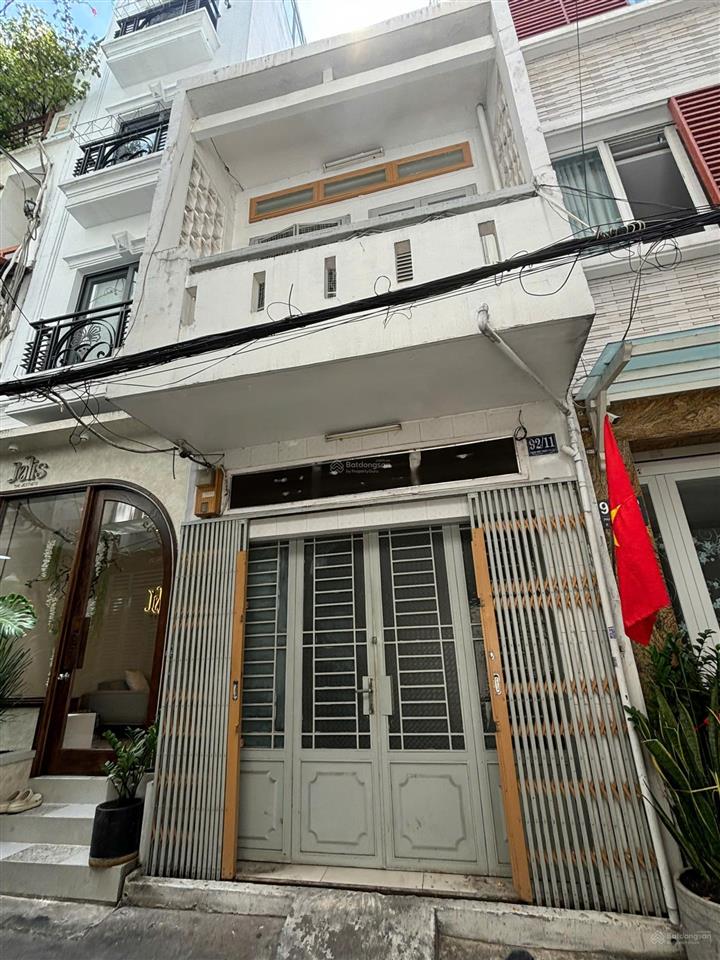 Khu vip  hiếm nhà bán! cách mặt tiền phạm ngọc thạch chỉ 20m  3,2x12m (36,3m²). chỉ 10,8 tỷ