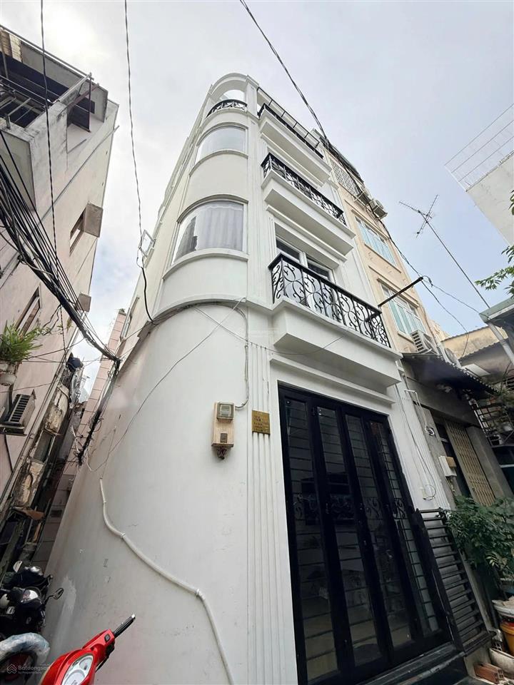 Nhà đẹp  vào ở liền hẻm nổi bật nguyễn văn nguyễn, tân định 4,2x9m, 4 tầng. chỉ 6,8 tỷ 0925 049 ***