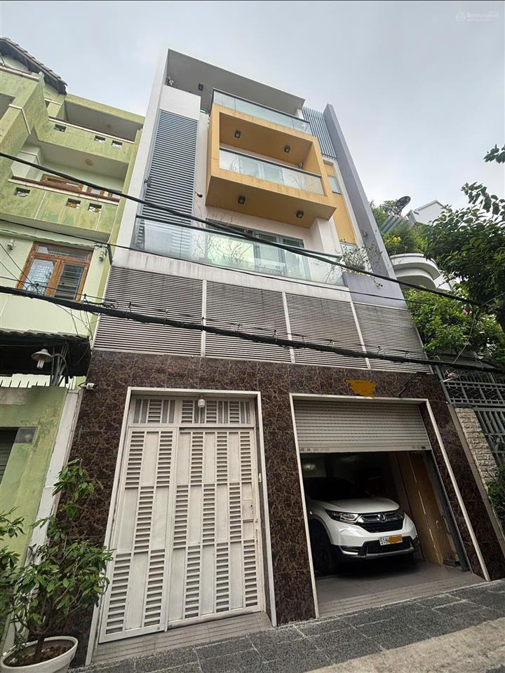 Ngang to gần 7m  hxh tránh nhau thích quảng đức, pn  6,8x12m. 4 tầng lửng, chỉ 23,8 tỷ 0925 049 ***
