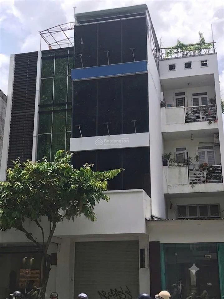 Vị trí siêu đỉnh! toà văn phòng mt đinh tiên hoàng, q1  50,3m2 sẵn 4 tầng. chỉ 16,5 tỷ 0925 049 ***