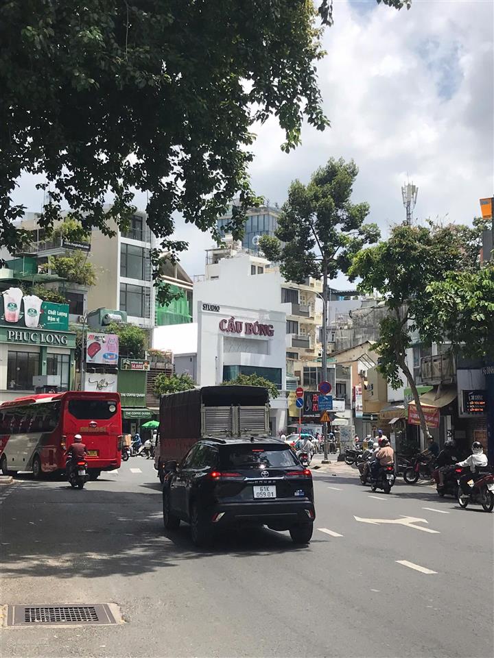 Vị trí siêu đỉnh! toà văn phòng mt đinh tiên hoàng, q1  50,3m2 sẵn 4 tầng. chỉ 16,5 tỷ 0925 049 ***