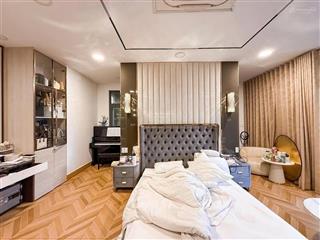 Siêu hiếm! 65m2 cách mặt tiền chỉ 30m thạch thị thanh, q1  sẵn 5 tầng (4pn). chỉ 16 tỷ 0925 049 ***