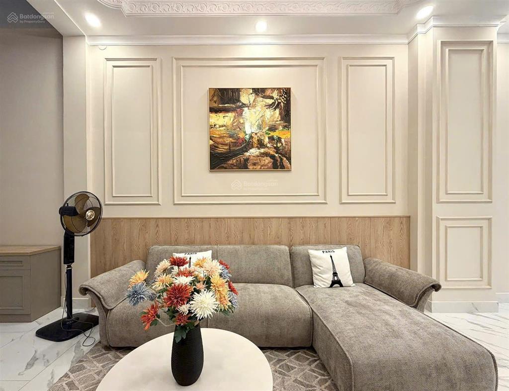 Ngang to 6m  hẻm nhựa 6m nguyễn đình chiểu, q3  6x10m vuông vức, 5 tầng. chỉ 15,5 tỷ 0925 049 ***
