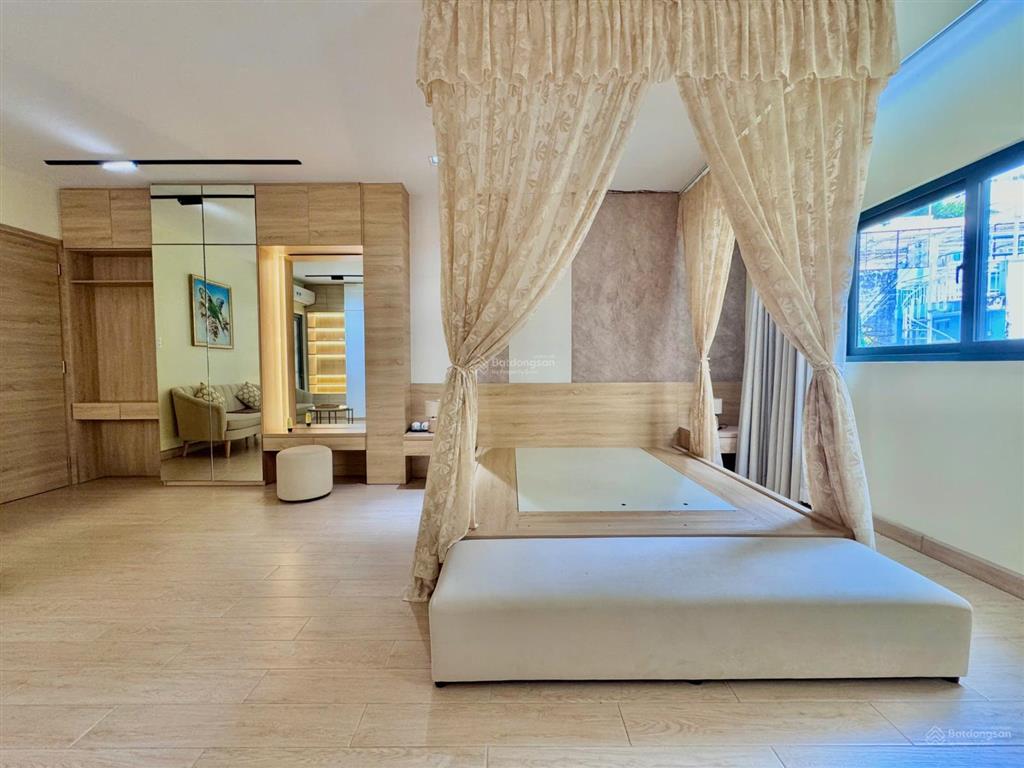 Nhà siêu đẹp + tặng nội thất! hẻm vip thạch thị thanh q1  5x12m, 5 tầng thang máy. chỉ 13,5 tỷ