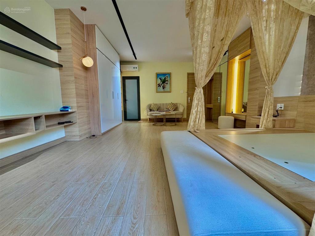 Nhà siêu đẹp + tặng nội thất! hẻm vip thạch thị thanh q1  5x12m, 5 tầng thang máy. chỉ 13,5 tỷ