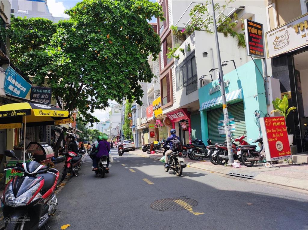 Bán tòa chdv  mt mai thị lựu, q1  7x23m hầm 7 tầng. hđt 100tr/th. chỉ 38,5 tỷ 0925 049 ***