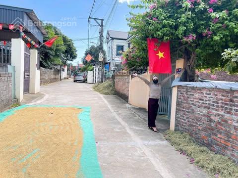 Một trong số ít chỉ 1.8 tỷ có ngay lô đất sổ đỏ 100m²  gần khu công nghệ cao hoà lạc